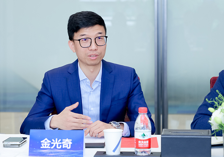 人力资源公司科锐国际政企事业部总经理金光奇在合作签约仪式上发言